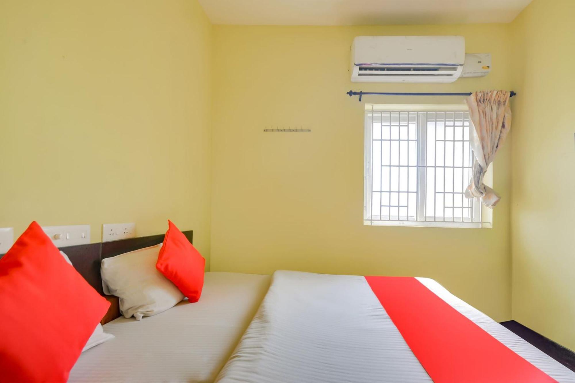 Hotel O St Residency Madukkarai Bagian luar foto